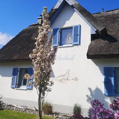 Ferienhaus-seehund Casa de Férias Glowe